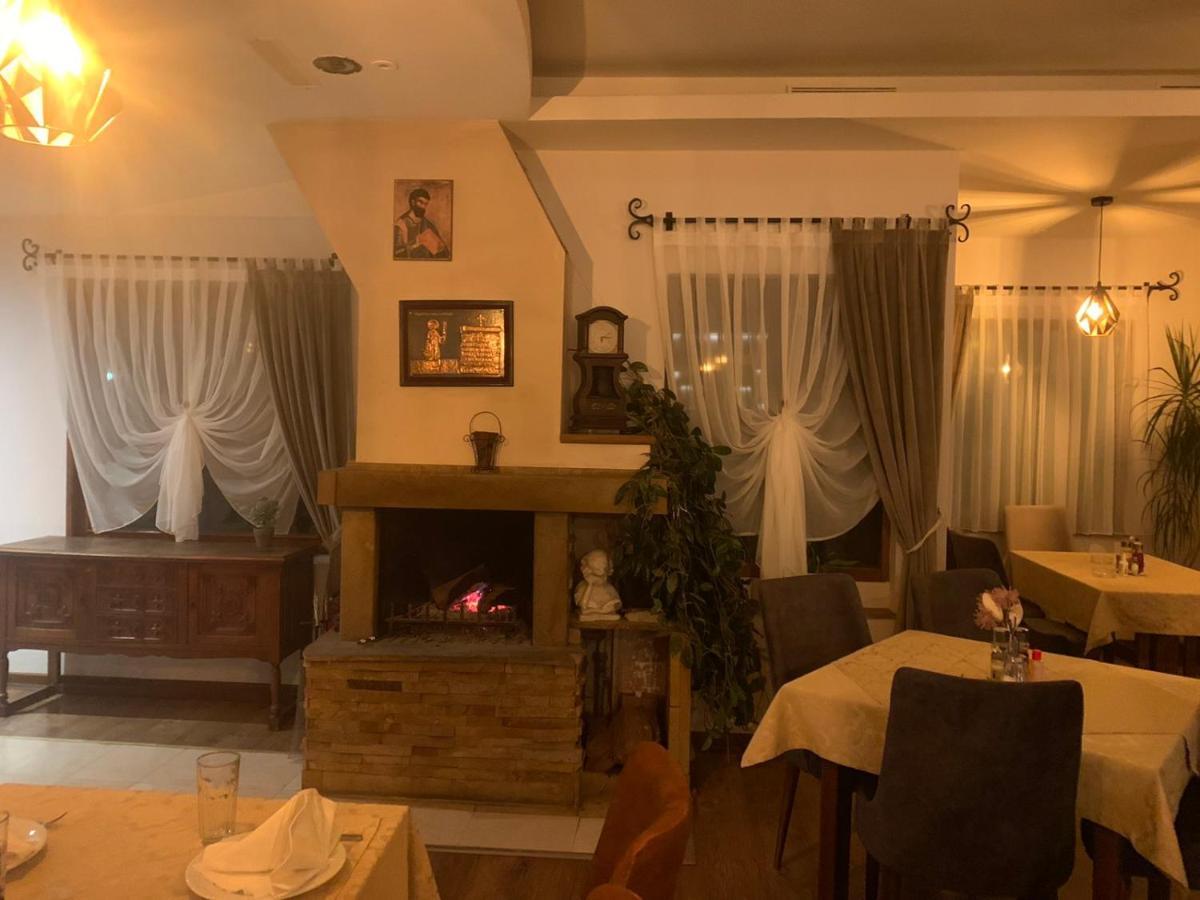 Garni Hotel Vir Vrnjacka Banja Exterior photo